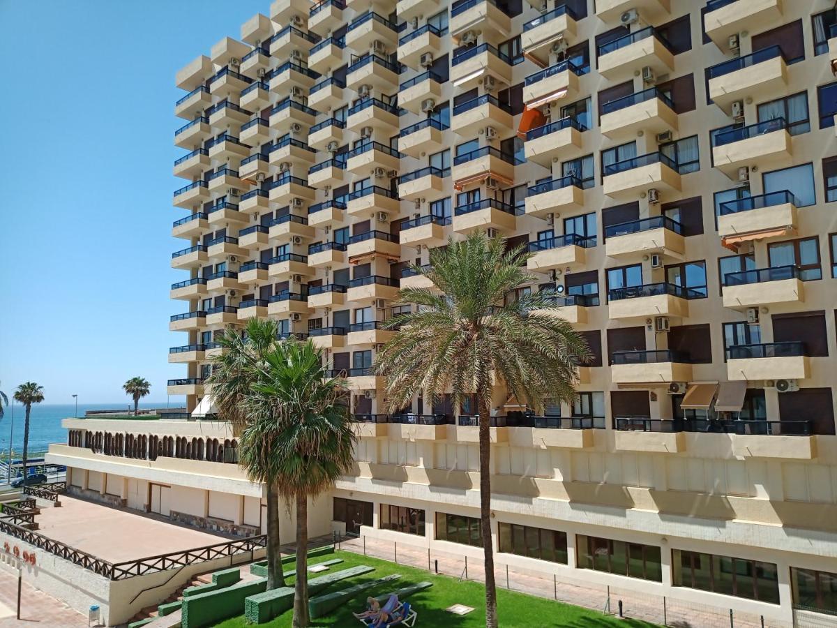 1 Paradise Of Benalmadena Costa Residencial Aloha Playa Vistas Al Mar, Front Beach Mini Duplex المظهر الخارجي الصورة