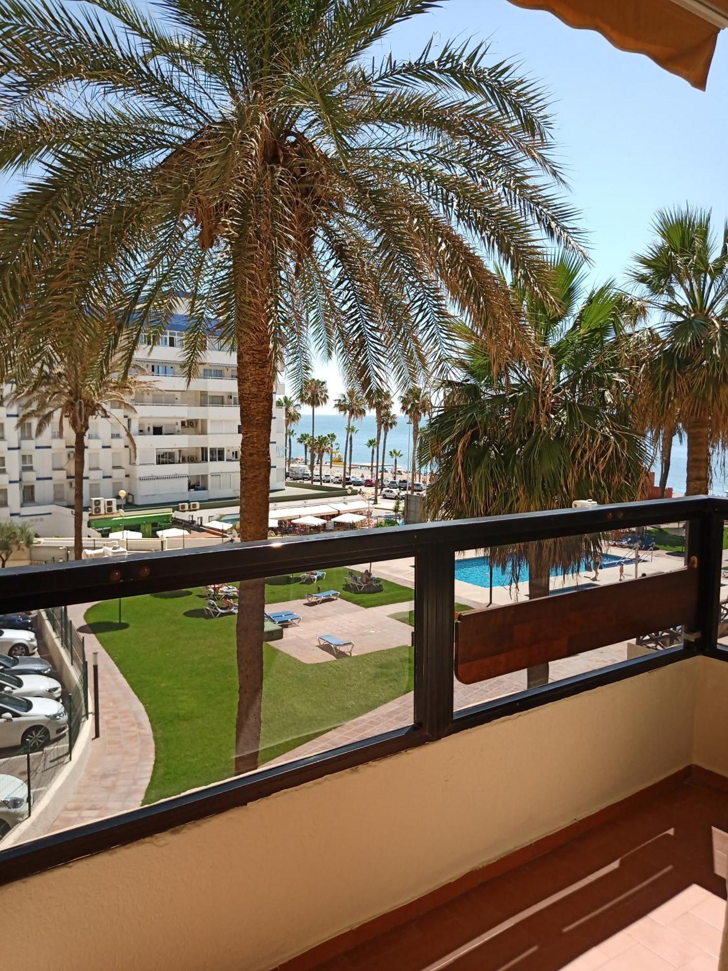 1 Paradise Of Benalmadena Costa Residencial Aloha Playa Vistas Al Mar, Front Beach Mini Duplex المظهر الخارجي الصورة
